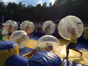 Bumper body zorb fotboll till svensexa