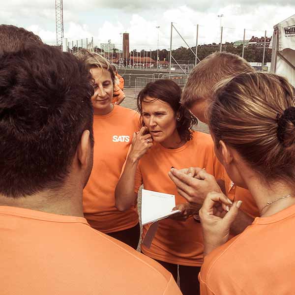 Kodjakt grupp letar koder vid kickoff