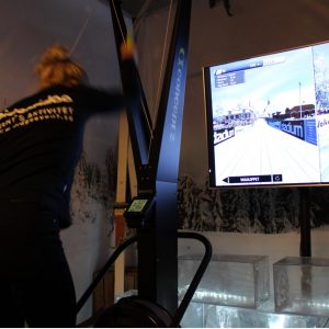 Längdsimulator aktivitet för att aktivera deltagare i mässmonter Philips i Oslo